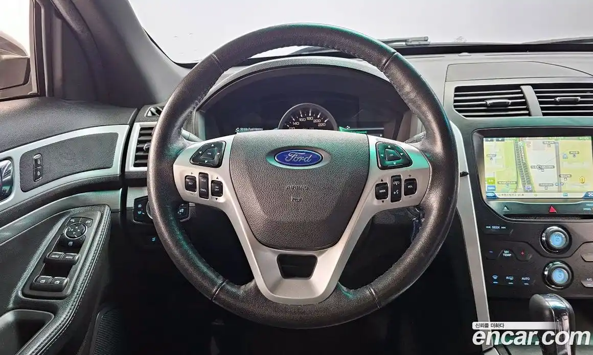 Ford Explorer 2015 2.0 гидро в Москве № 255605, фото 13