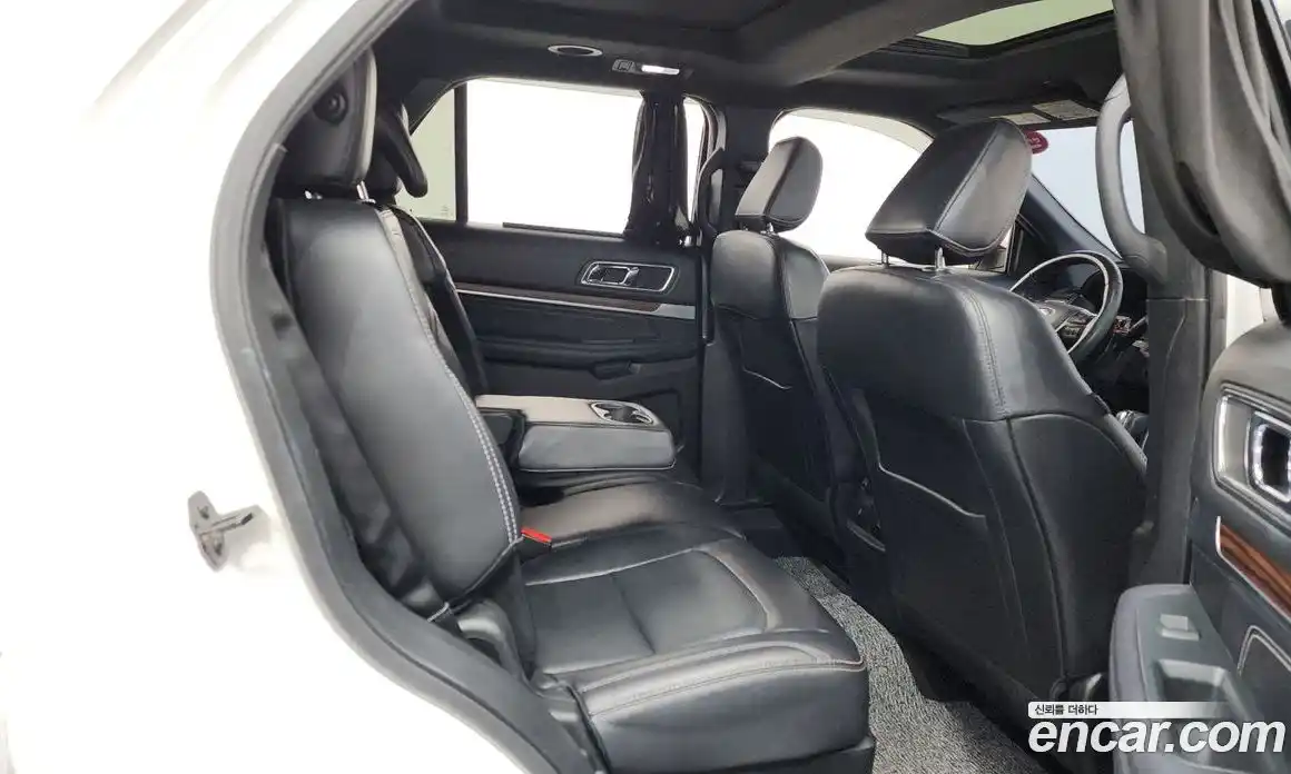 Ford Explorer 2018 2.3 гидро в Москве № 255645, фото 12