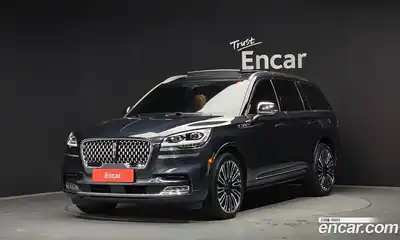 Lincoln Aviator, 2021