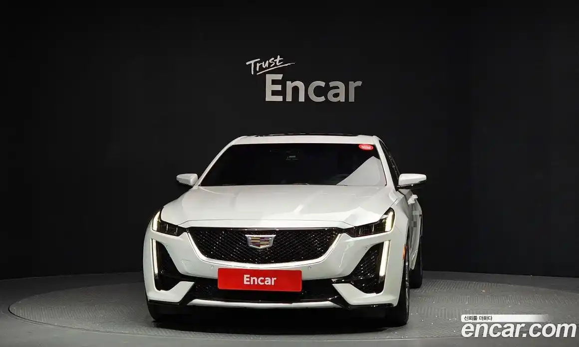 Cadillac CT5 2023 2.0 гидро в Москве № 256371, фото 3