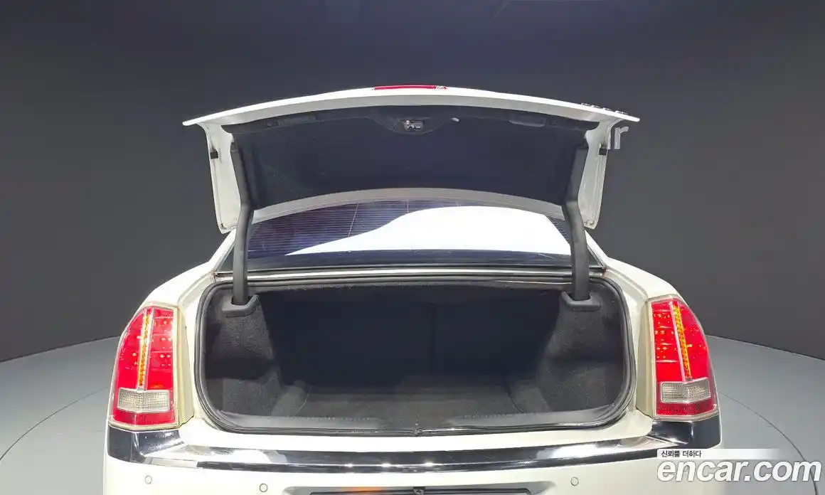 Chrysler 300C 2012 3.6 гидро в Москве № 256773, фото 20
