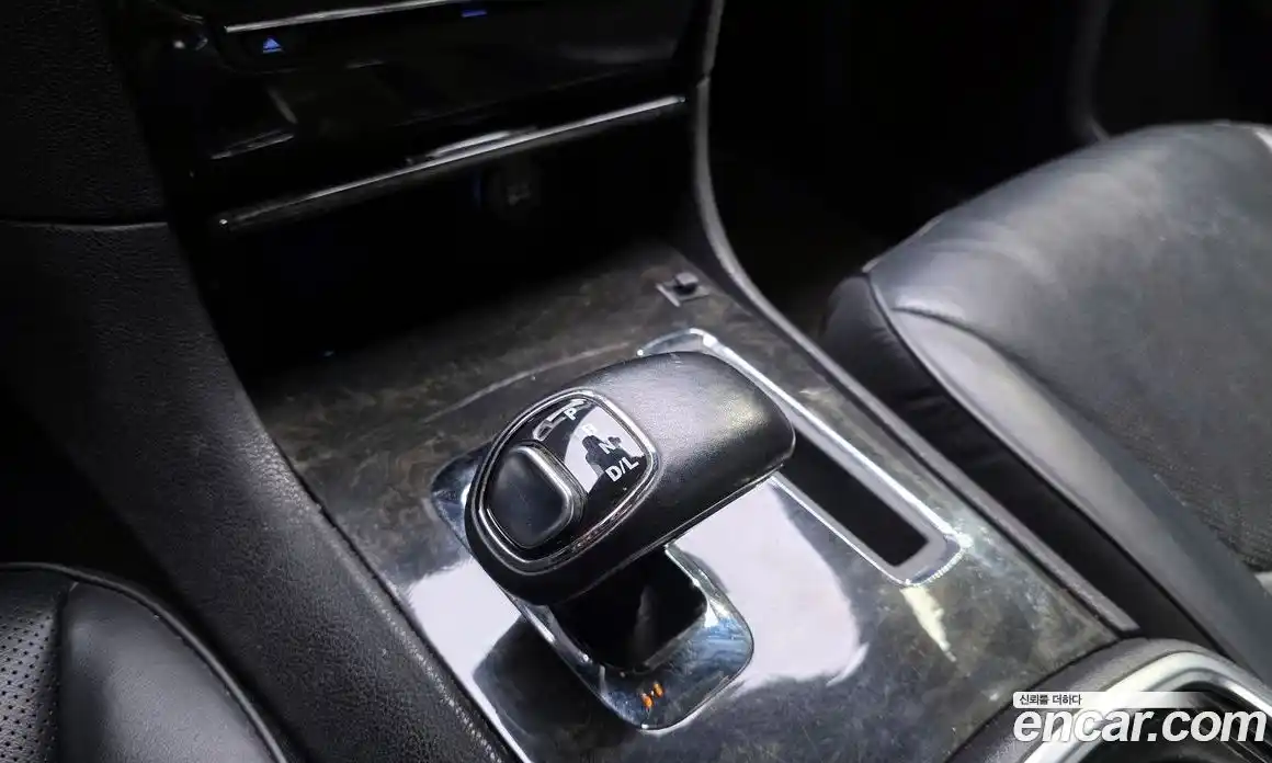 Chrysler 300C 2012 3.6 гидро в Москве № 256773, фото 9