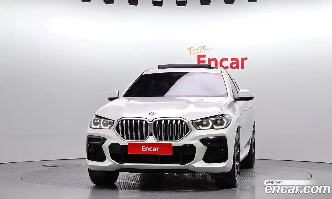 BMW X6 2023 3.0 гидро в Москве № 258043, фото 3