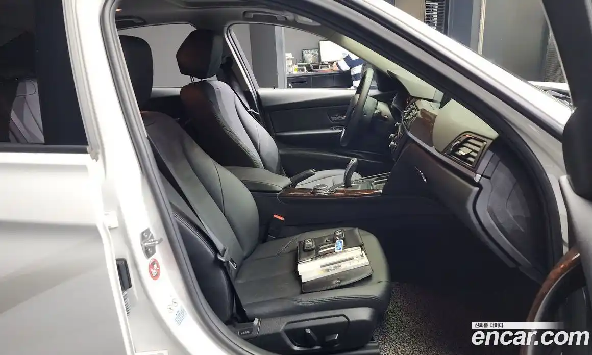 BMW 3-Series 2015 2.0 гидро в Москве № 260953, фото 11