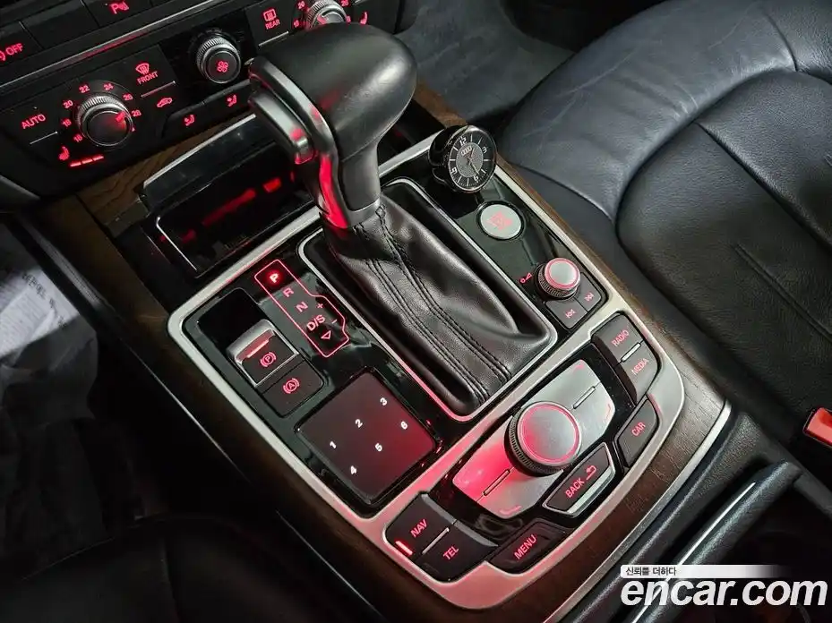 Audi A6 2015 2.0 гидро в Москве № 268902, фото 9