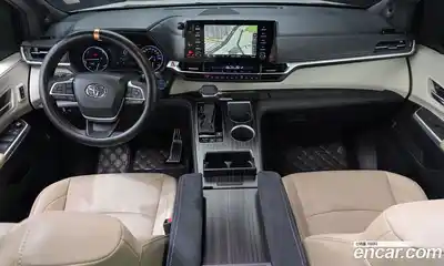Toyota Sienna 2024 2.5 гидро в Москве № 271198, миниатюра 7