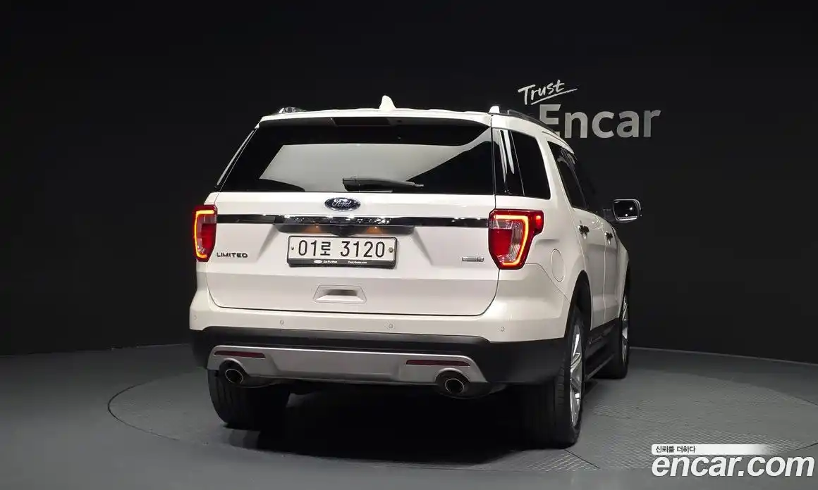 Ford Explorer 2017 2.3 гидро в Москве № 273421, фото 4