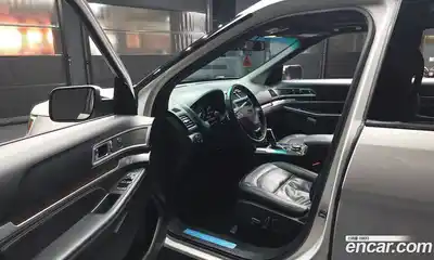Ford Explorer 2017 2.3 гидро в Москве № 273421, миниатюра 10