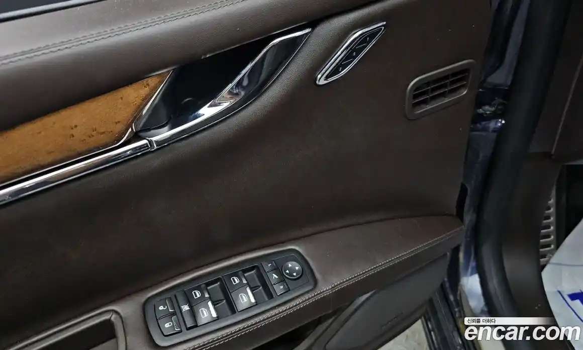 Maserati Quattroporte 2017 3.0 гидро в Москве № 282301, фото 13