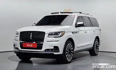 Lincoln Navigator, 2023