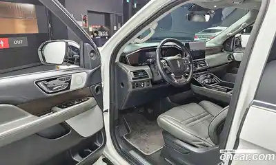 Lincoln Navigator 2023 3.5 гидро в Москве № 282306, миниатюра 11