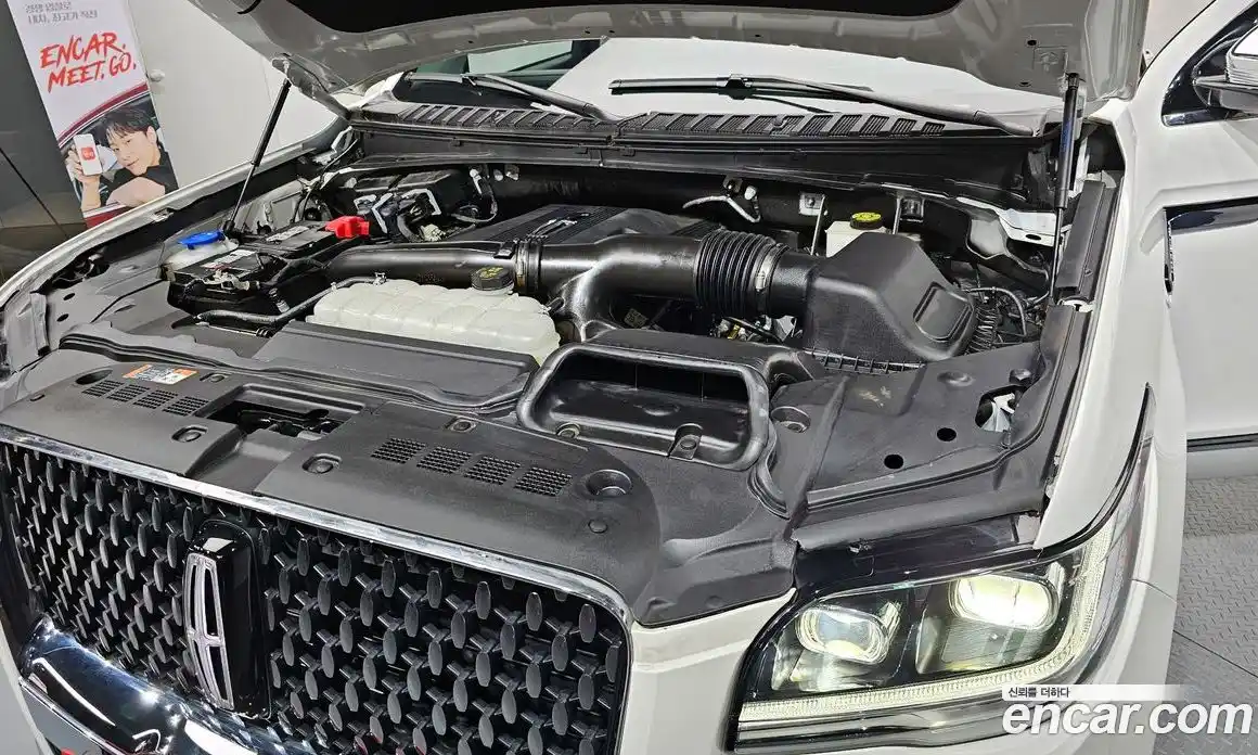 Lincoln Navigator 2023 3.5 гидро в Москве № 282306, фото 6