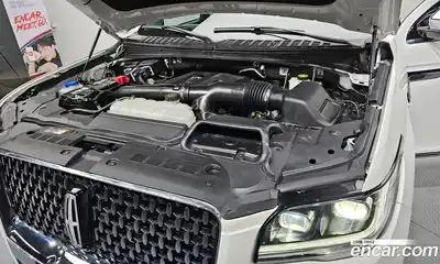 Lincoln Navigator 2023 3.5 гидро в Москве № 282306, миниатюра 6