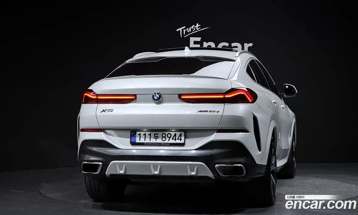 BMW X6 2023 3.0 гидро в Москве № 282448, фото 4