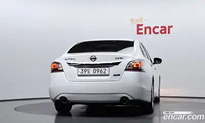 Nissan Altima 2016 2.5 гидро в Москве № 285036, миниатюра 4