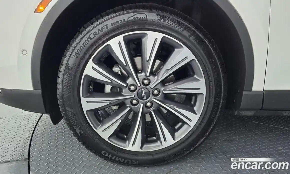 Lincoln Corsair 2021 2.0 гидро в Москве № 303977, фото 5