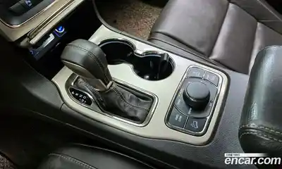 Jeep Cherokee 2016 3.0 гидро в Москве № 318258, миниатюра 9