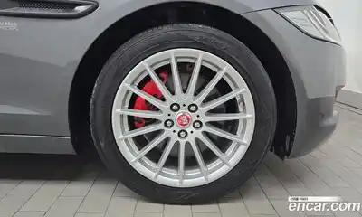 Jaguar XF 2017 2.0 гидро в Москве № 320087, миниатюра 5