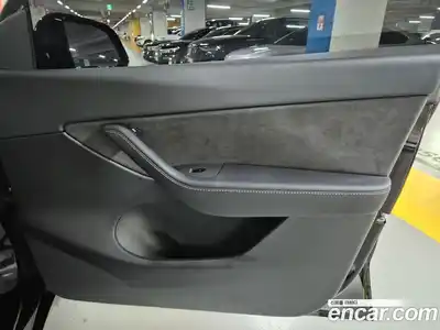 Tesla Model Y 2021 гидро в Москве № 381921, миниатюра 9