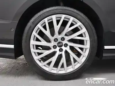Audi A8 2021 3.0 гидро в Москве № 391844, миниатюра 5