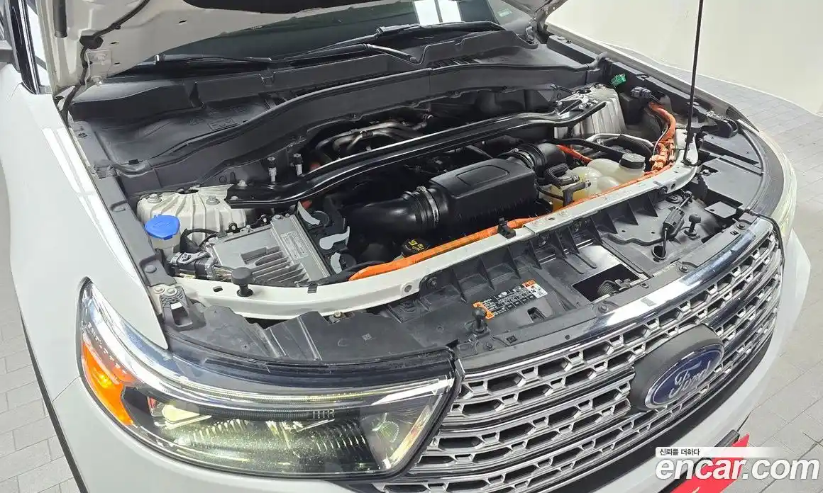 Ford Explorer 2021 3.0 гидро в Москве № 403297, фото 6
