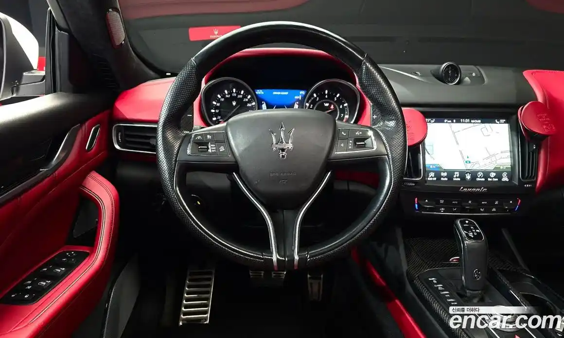 Maserati Levante 2019 3.8 гидро в Москве № 403888, фото 13