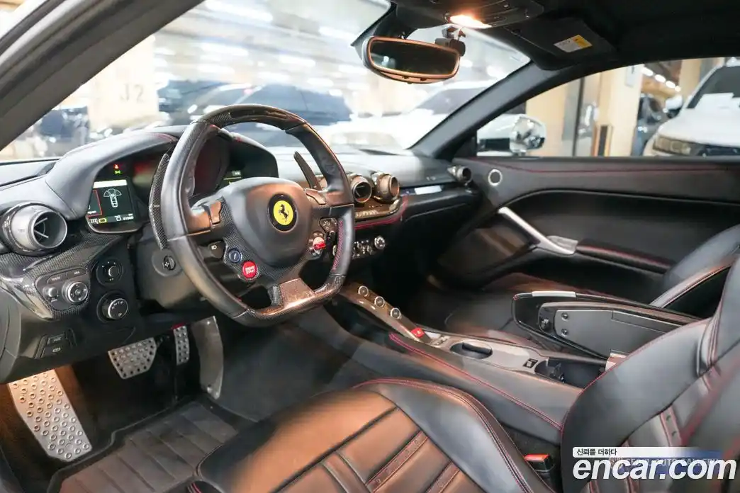 Ferrari F12 Berlinetta 2014 6.3 гидро в Москве № 433772, фото 11