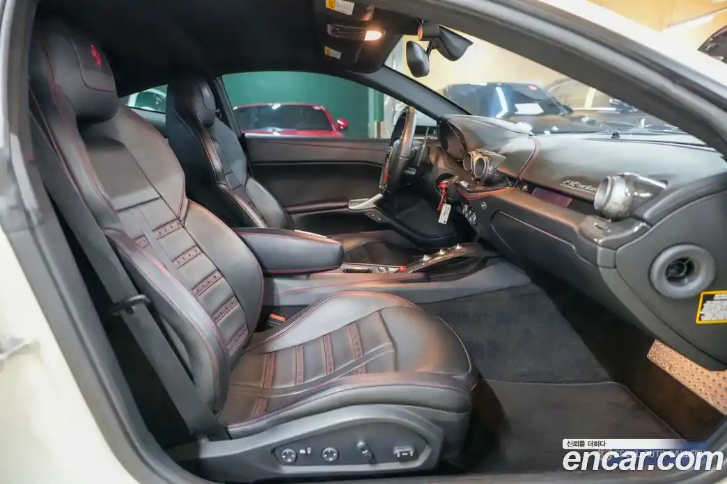 Ferrari F12 Berlinetta 2014 6.3 гидро в Москве № 433772, фото 14