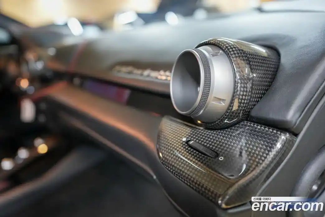 Ferrari F12 Berlinetta 2014 6.3 гидро в Москве № 433772, фото 17