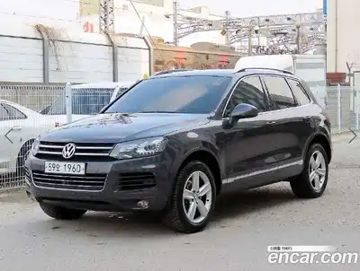 Volkswagen Touareg, 2012