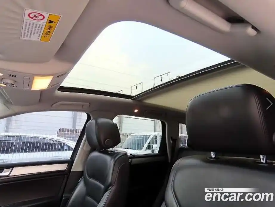 Volkswagen Touareg 2012 3.0 гидро в Москве № 472412, фото 18