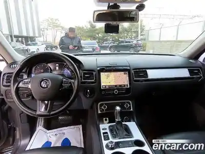 Volkswagen Touareg 2012 3.0 гидро в Москве № 472412, миниатюра 7
