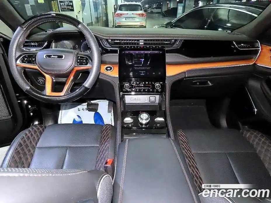 Jeep Cherokee 2023 3.6 гидро в Москве № 522428, фото 10