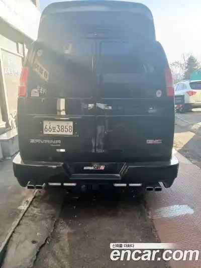 GMC Savana 2014 5.3 гидро в Москве № 572470, миниатюра 3