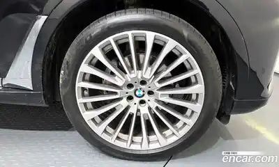 BMW X7 2021 3.0 гидро в Москве № 591540, миниатюра 5