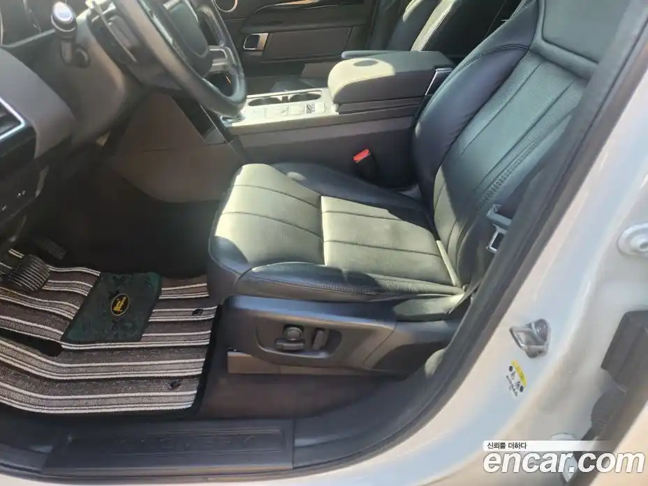 Land Rover Discovery 2019 2.0 гидро в Москве № 594923, фото 18