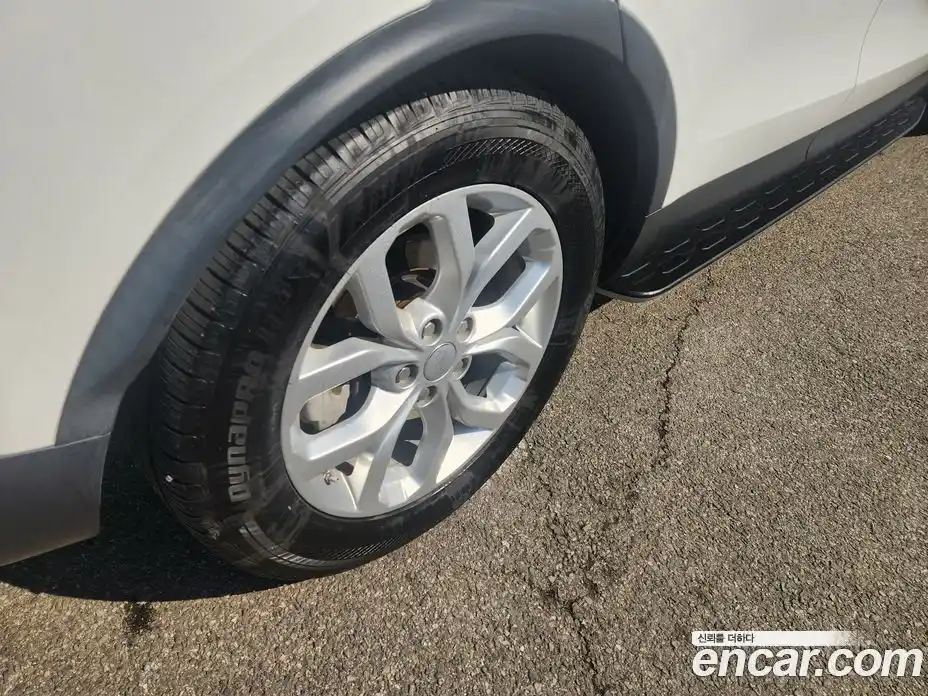 Land Rover Discovery 2019 2.0 гидро в Москве № 594923, фото 10