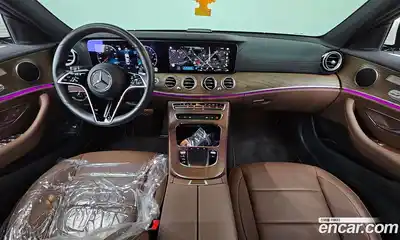 Mercedes-Benz E-Class 2021 2.0 гидро, миниатюра 7