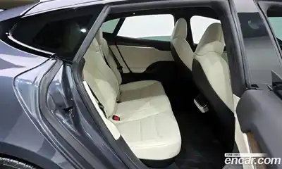 Tesla Model S 2023 0.3 гидро в Москве № 628316, миниатюра 12