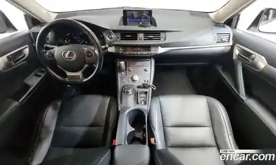 Lexus CT200h 2016 1.8 гидро в Москве № 628659, миниатюра 7