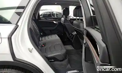 Volkswagen Touareg 2025 3.0 гидро в Москве № 628812, миниатюра 12