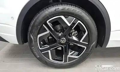 Volkswagen Touareg 2025 3.0 гидро в Москве № 628812, миниатюра 5