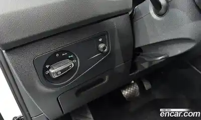 Volkswagen Tiguan 2022 2.0 гидро в Москве № 628965, миниатюра 12