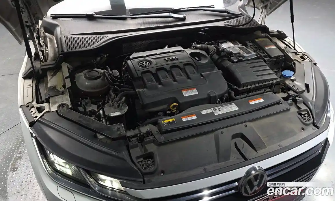 Volkswagen Arteon 2019 2.0 гидро в Москве № 629149, фото 6