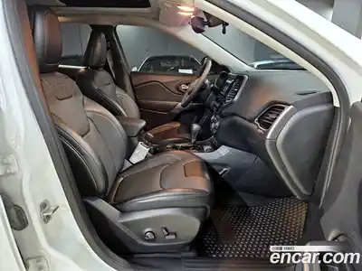 Jeep Cherokee 2022 2.4 гидро в Москве № 725361, миниатюра 12