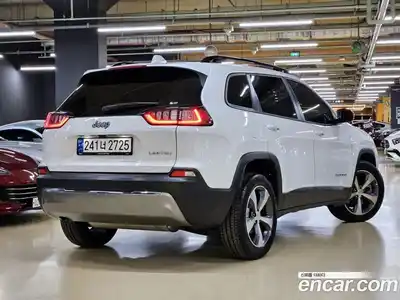 Jeep Cherokee 2022 2.4 гидро в Москве № 725361, миниатюра 2