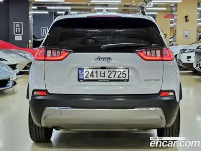 Jeep Cherokee 2022 2.4 гидро в Москве № 725361, миниатюра 4