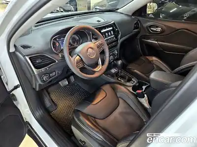 Jeep Cherokee 2022 2.4 гидро в Москве № 725361, миниатюра 7