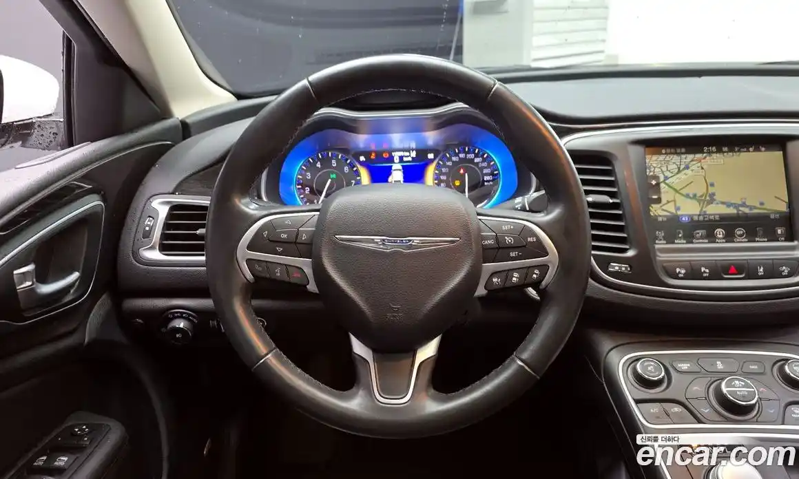Chrysler 200 2015 2.4 гидро в Москве № 761342, фото 13