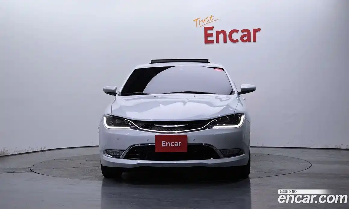 Chrysler 200 2015 2.4 гидро в Москве № 761342, фото 3